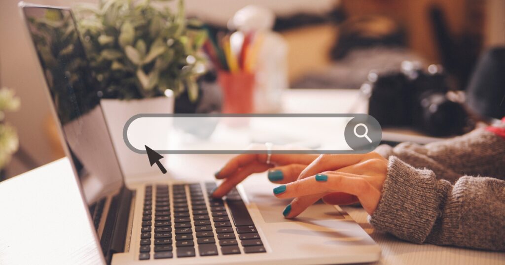 調べることで情報をインプットし、学びを深めていく様子